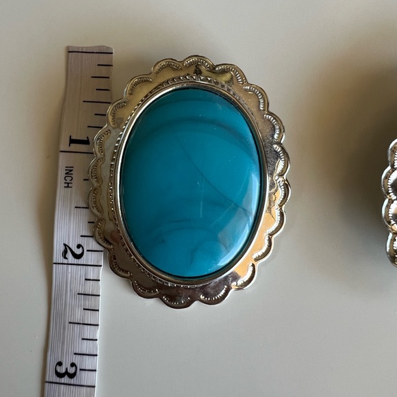 Vintage Large Concho Earrings - Picture 6 of 9